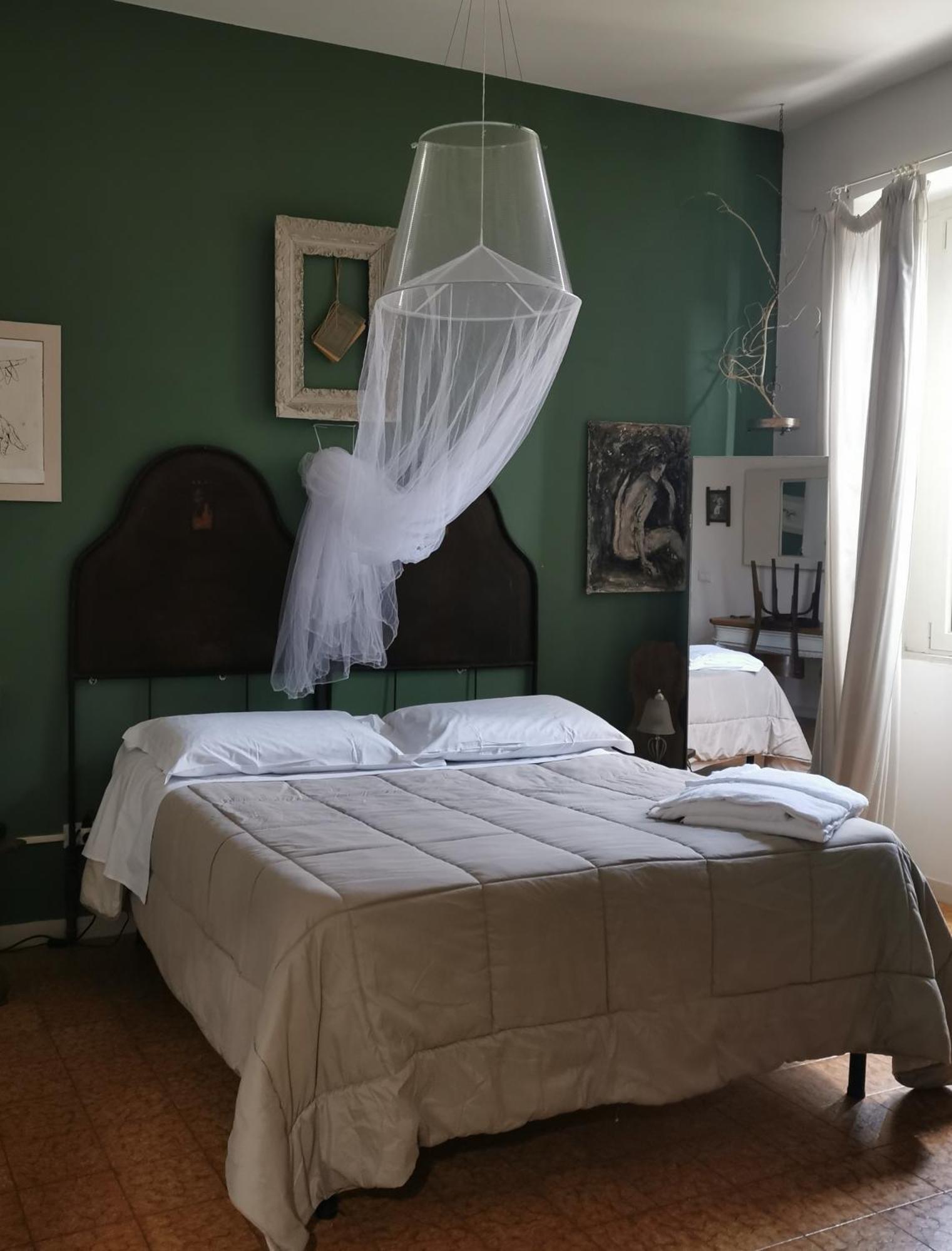 B&B Lamagia Di Corte Moronati Сирмионе Экстерьер фото