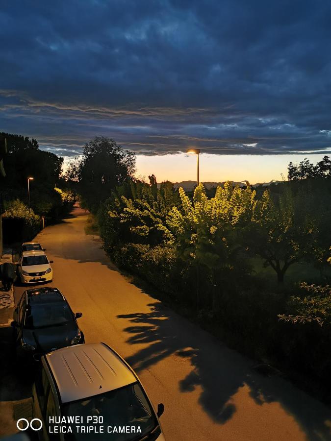 B&B Lamagia Di Corte Moronati Сирмионе Экстерьер фото