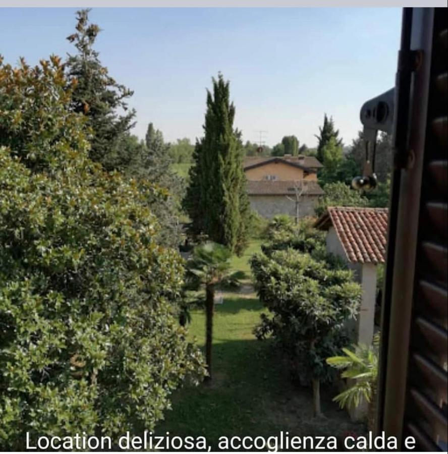 B&B Lamagia Di Corte Moronati Сирмионе Экстерьер фото