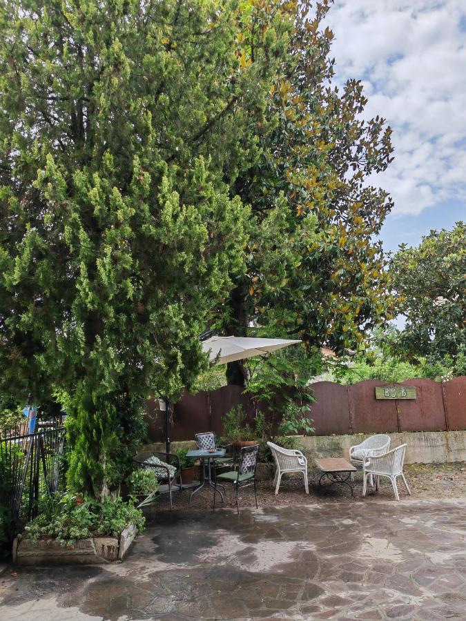 B&B Lamagia Di Corte Moronati Сирмионе Экстерьер фото